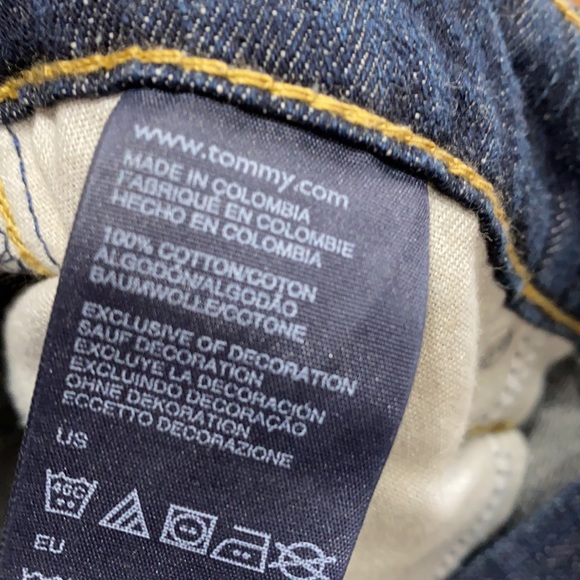 Tommy Hilfiger Denim Shorts - Picture 12 of 12